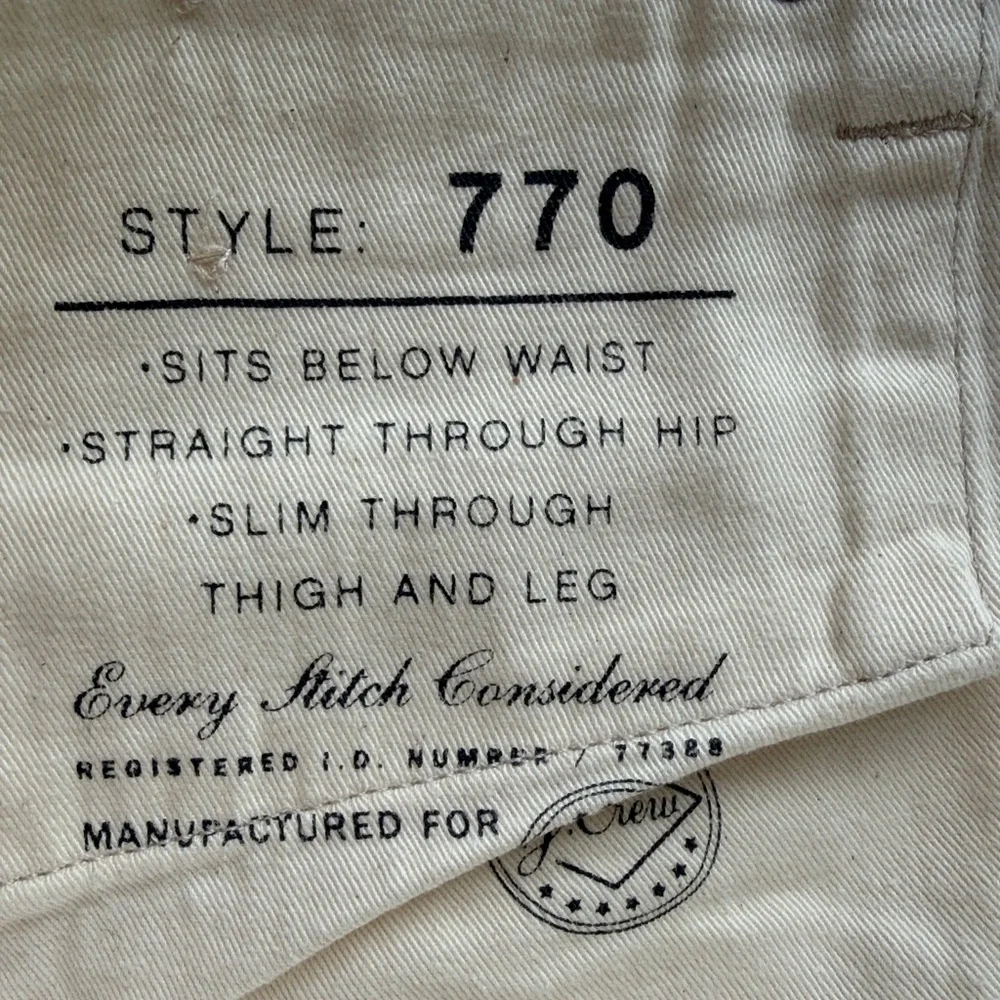 NWT J.Crew 770 Straight-fit jean in rinsed white size 34x32